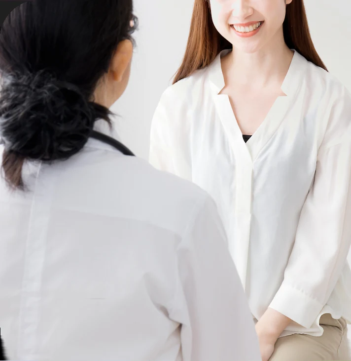 医師による診察(レジーナ公式)